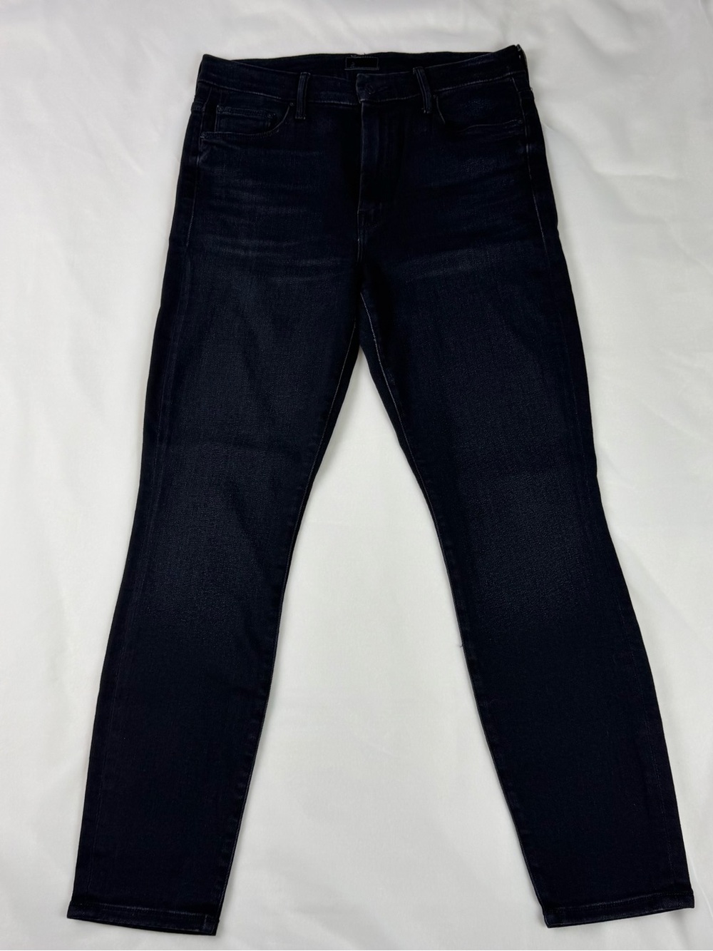 MOTHER High Waisted Looker Ankle – “Encounters At Night” wash, size 31